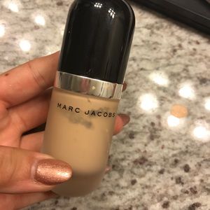 MJ Remarcable Foundation in Ivory Medium