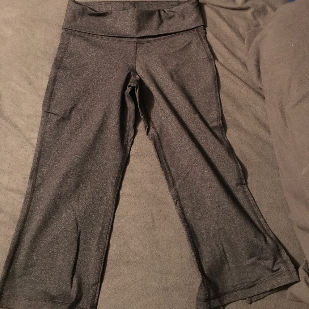 Old navy active pant capris