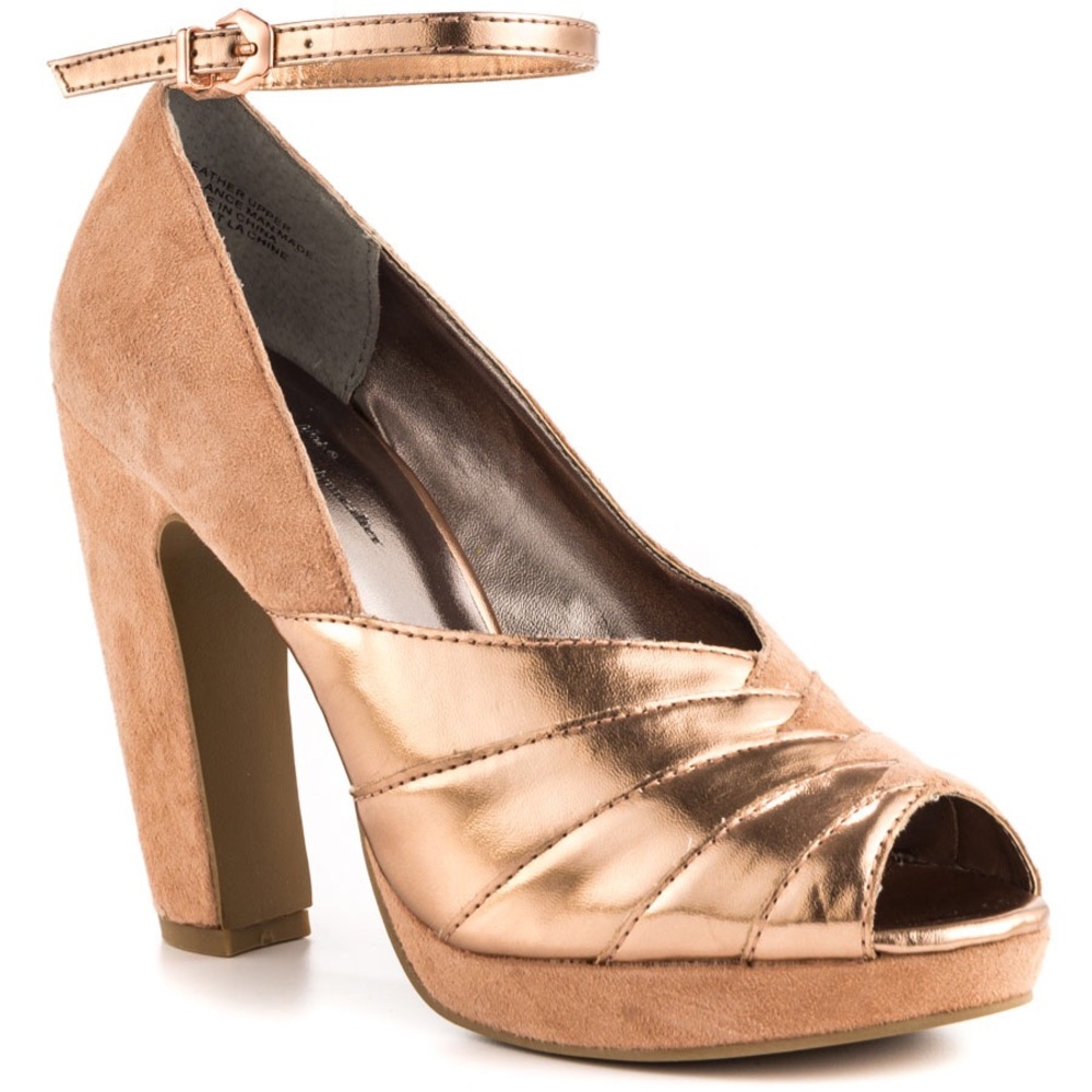 Seychelles Blush Pink Heels