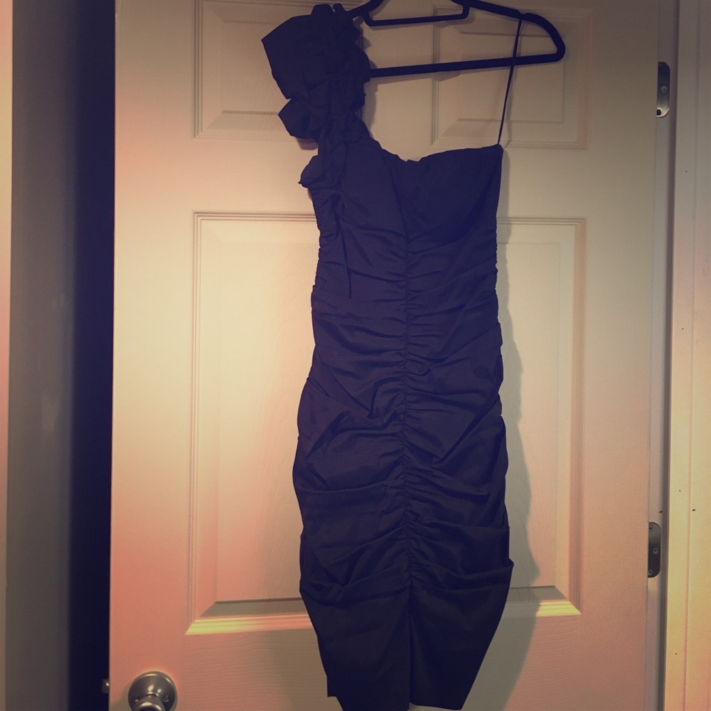 Cache ruched one shoulder cocktail dress, size 8