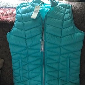 Size Small vest new