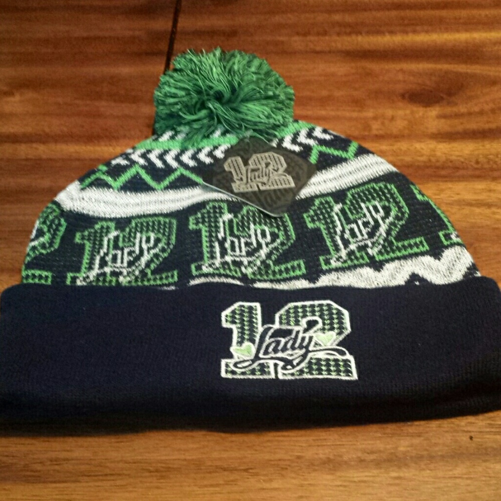 Lady 12 Seattle Seahawks Beenie