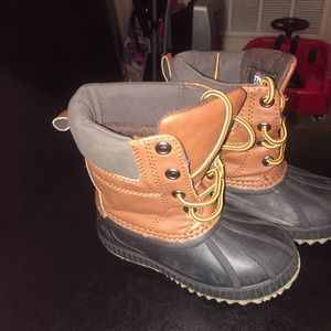 Boys thinsulate, waterproof brown snow boots