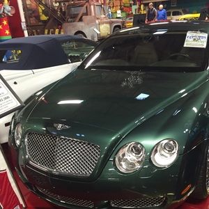 Meet your Posher, Gabe