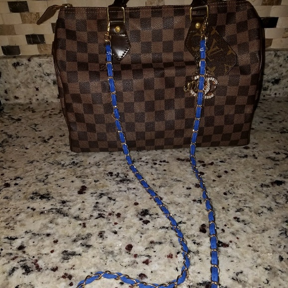 Blue Crossbody Bag Chain Drawstring - Picture 3 of 3