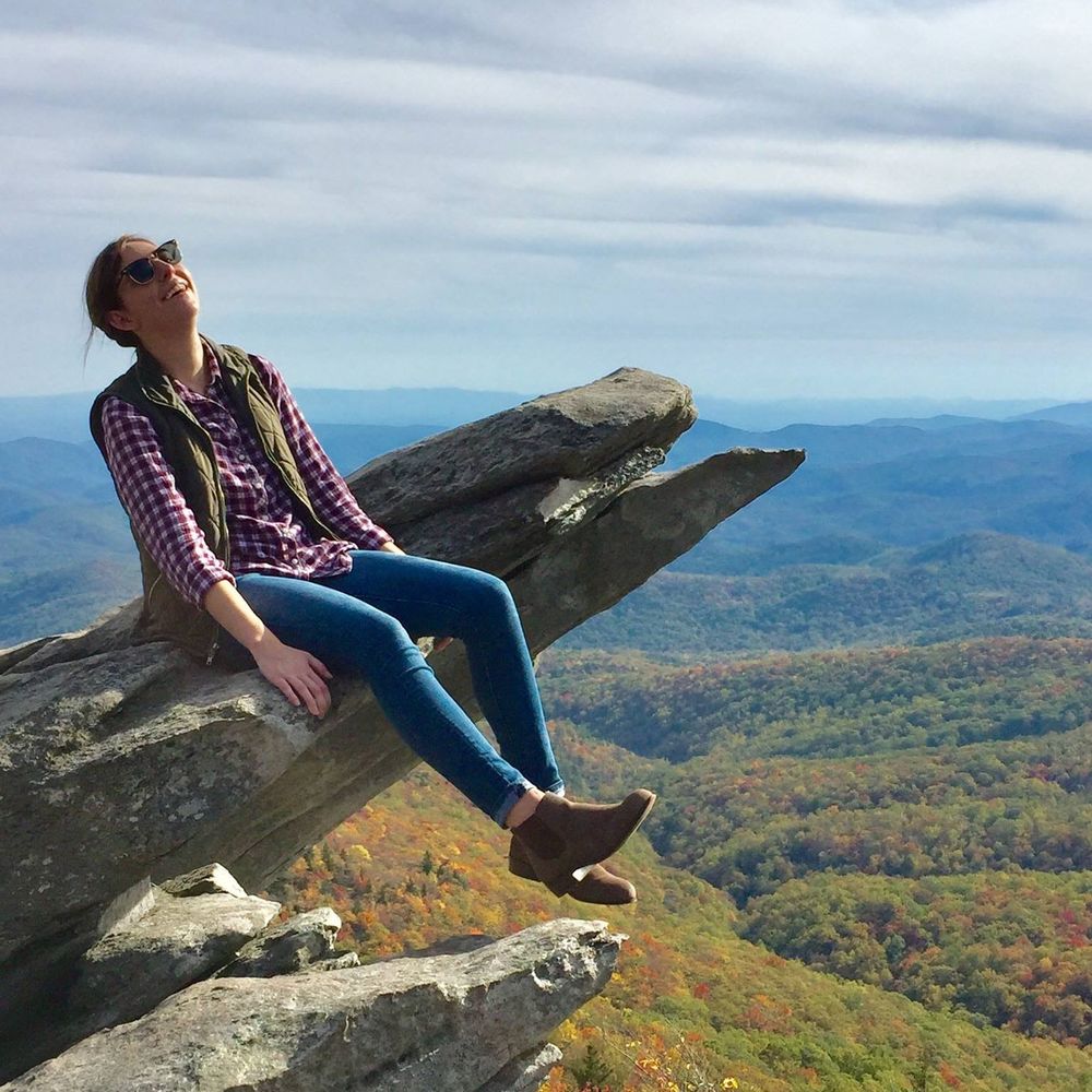 Meet your Posher, Hillary