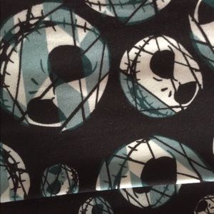 TC LuLaRoe Nightmare Before Christmas Leggings