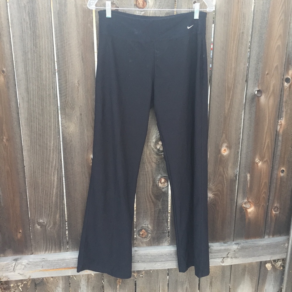 NIKE DRI FIT YOGA PANT SZ M FITNESS