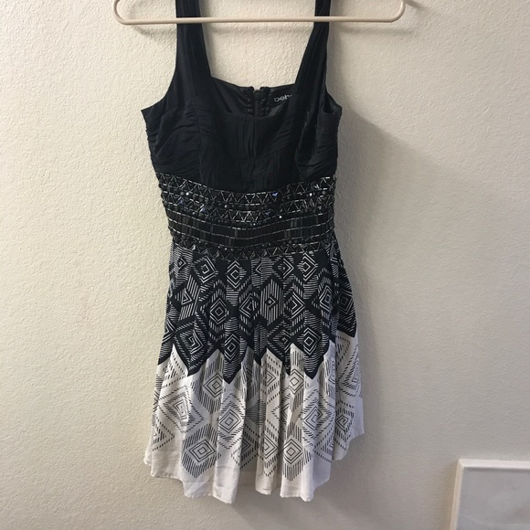 BEBE beaded geometric mini dress - Picture 7 of 9