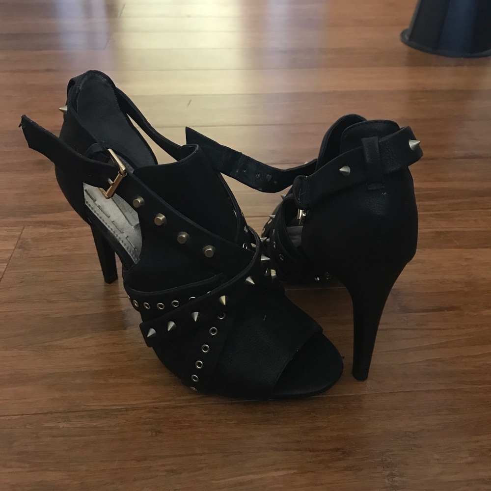 Peep Toe Sandals