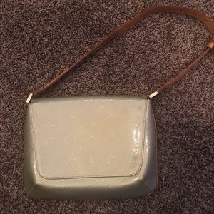 Authentic LV Vernis Thompson Street shoulder bag.