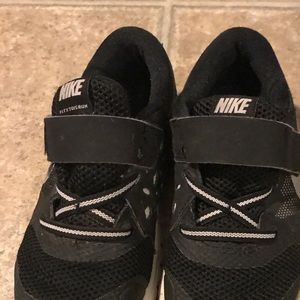 Boys Nike shoes good condition