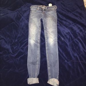Hollister pants