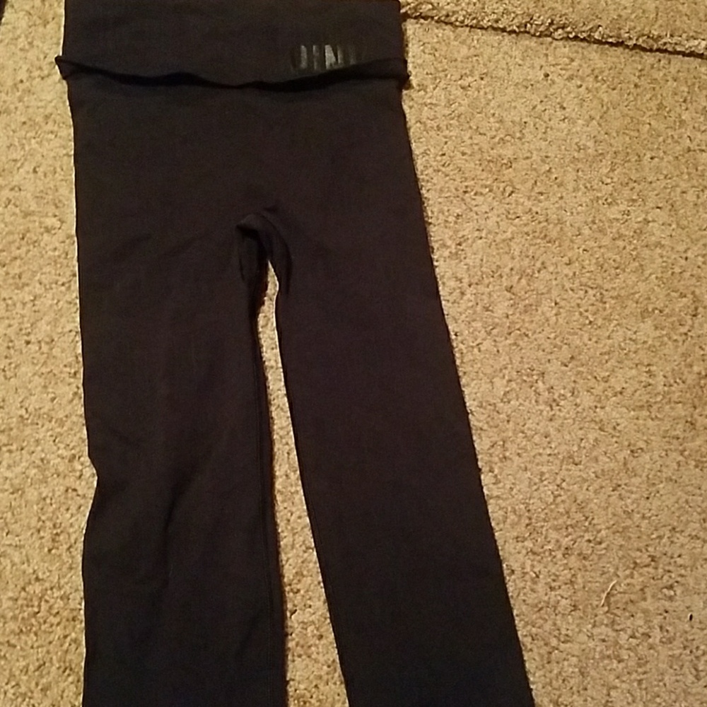 Knee length yogas