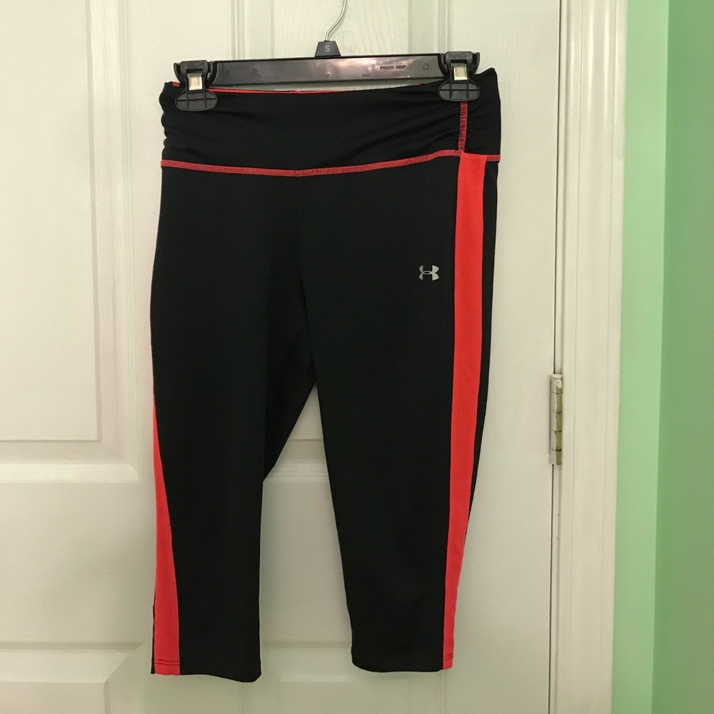 Under Armour cropped leggings