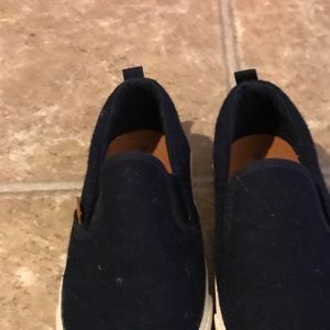 Boys shoes like new navy size 9