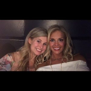 Meet your Posher, Holly