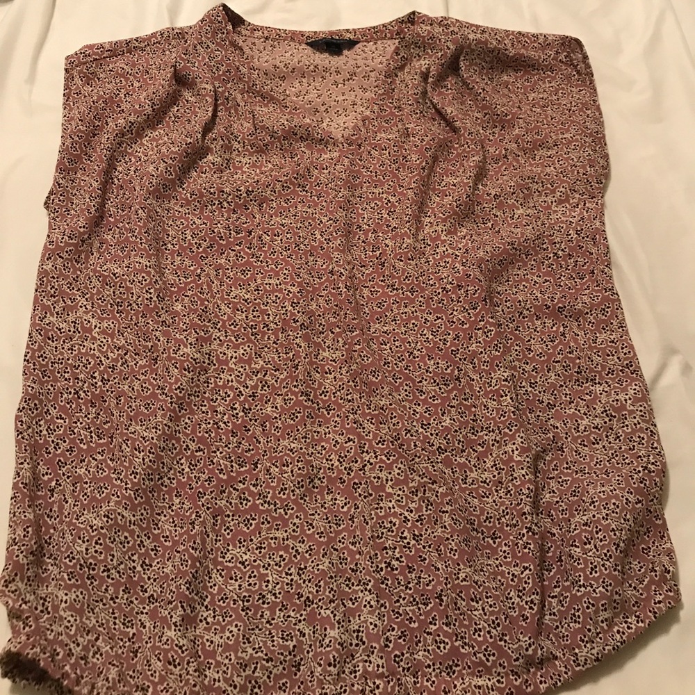 Lands End V neck blouse
