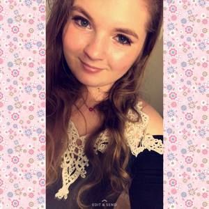 Meet your Posher, Becky