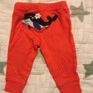 Burnt orange newborn leggings with whale