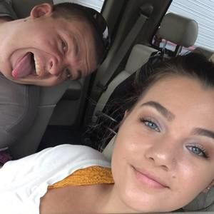 Meet your Posher, Jordan