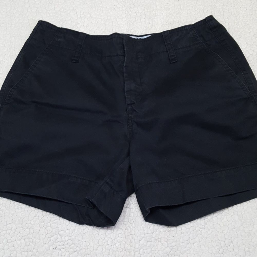 Tommy Hilfiger shorts size 4