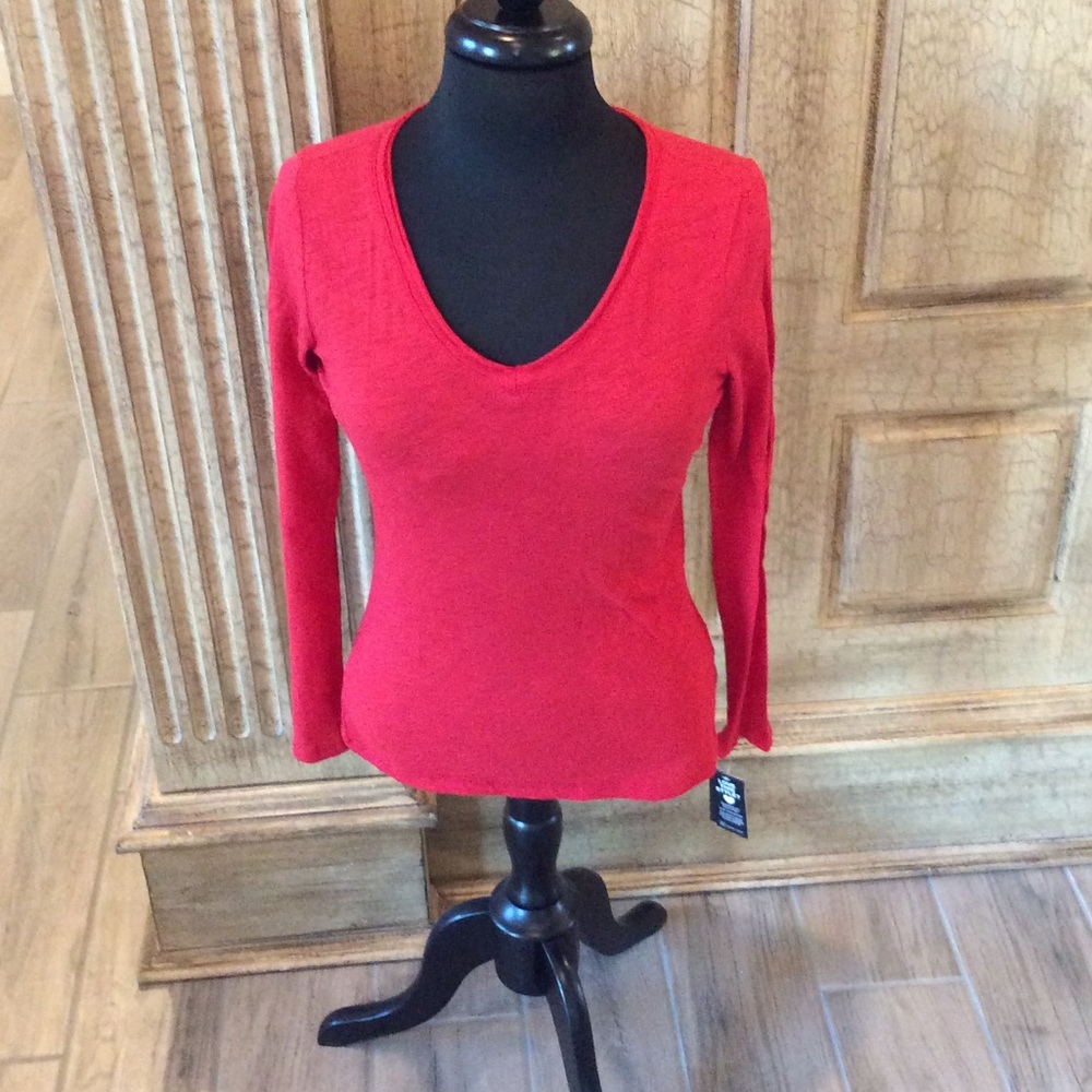 INC International concepts red V-neck longsleeve T