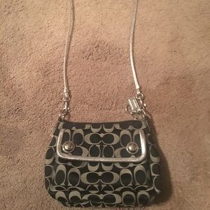 Coach cross body purse!! New condition!