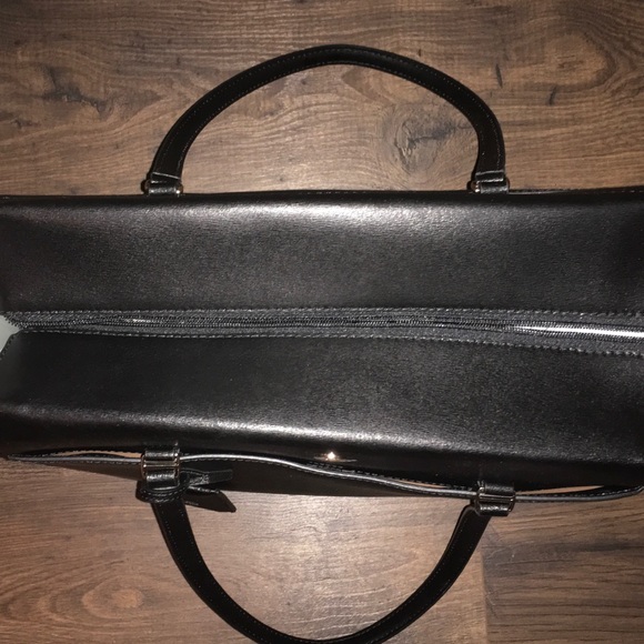 Tory Burch Tote Bag - Picture 2 of 4