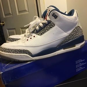 True blue Jordan 3’s. Size 13. Great condition