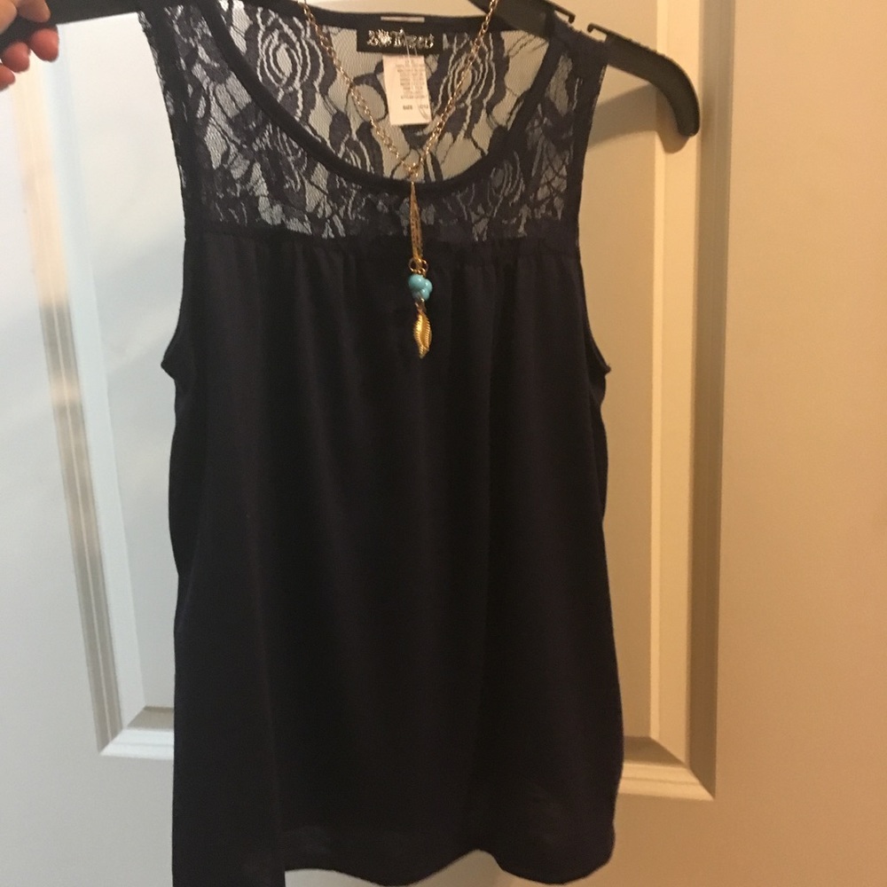 🌼Kids! Navy Blue shell with lace sz 11/12 . NWOT!