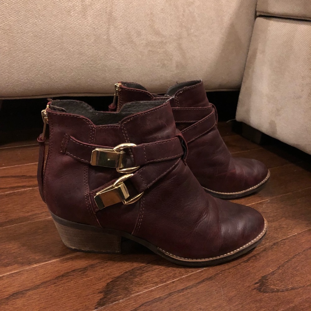 Steve Madden Maroon Low boots (8)