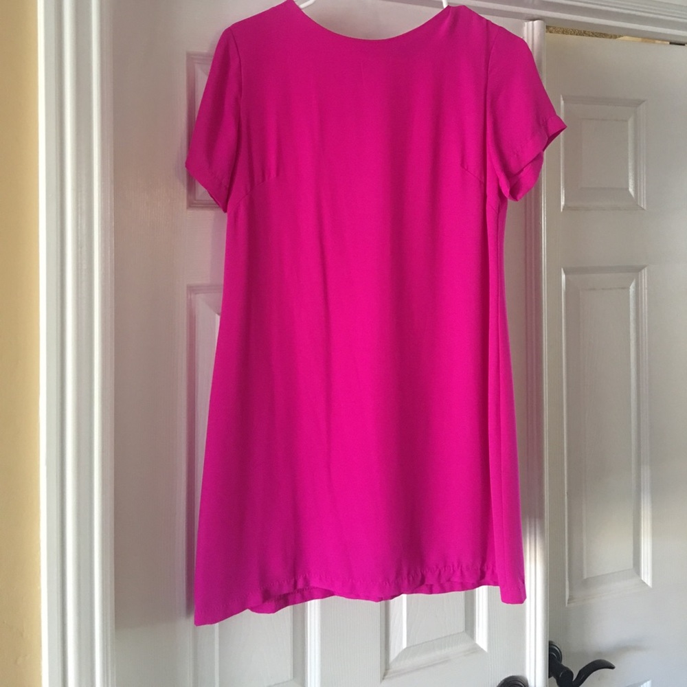 Olivavaceous shift dress!