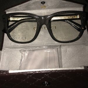 Gucci glasses