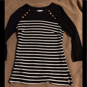 H&M black and white striped long sleeve shirt