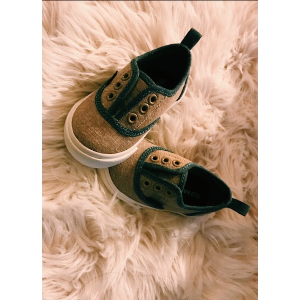 NWOT Toddler Boy Casual Sneakers