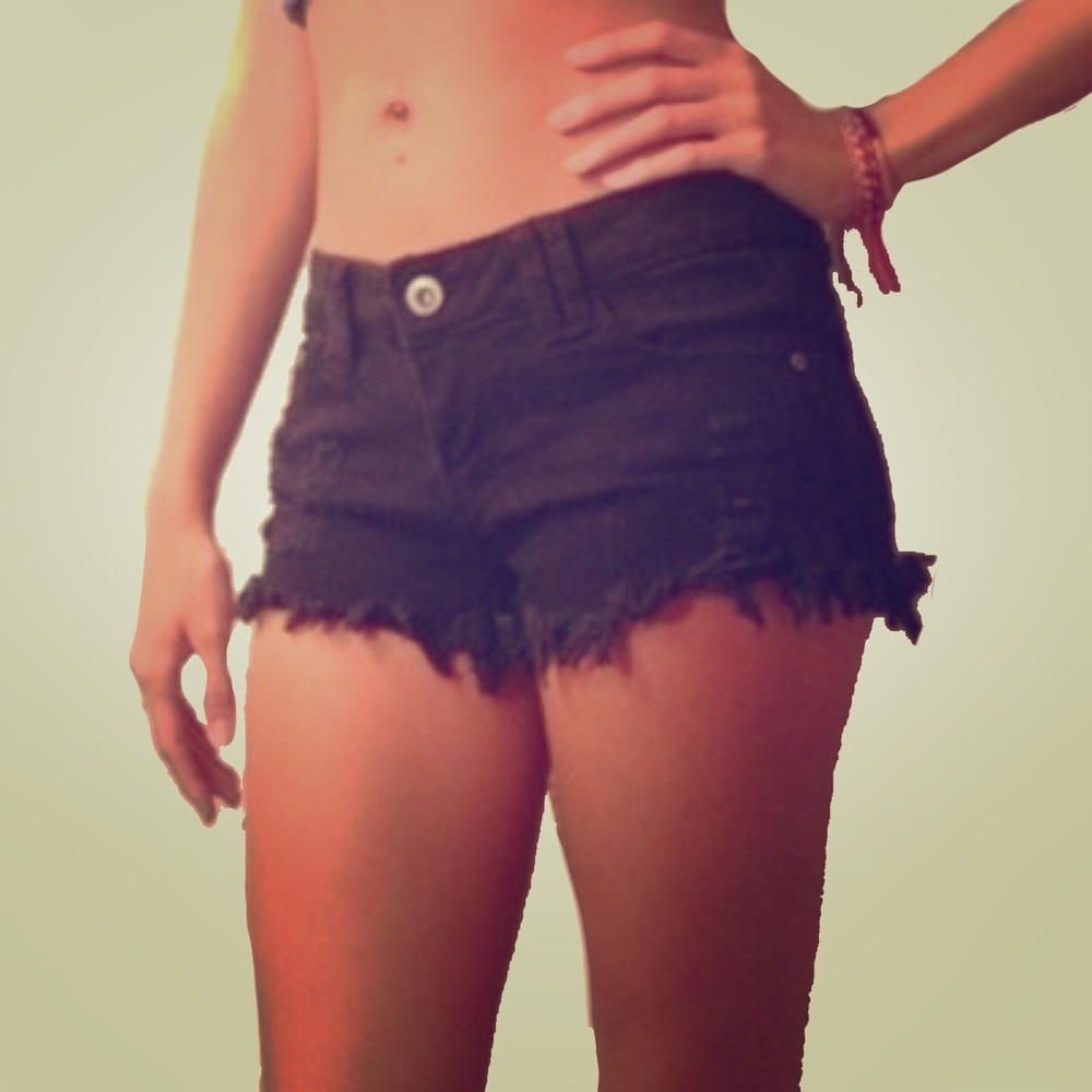 NEW Wet seal distressed Black short shorts size 5