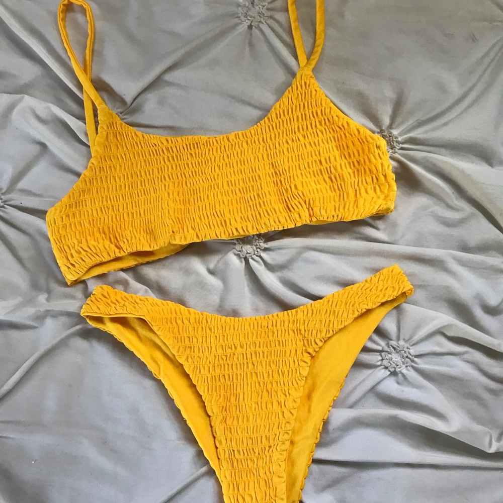 NEVER WORN yellow bikini
