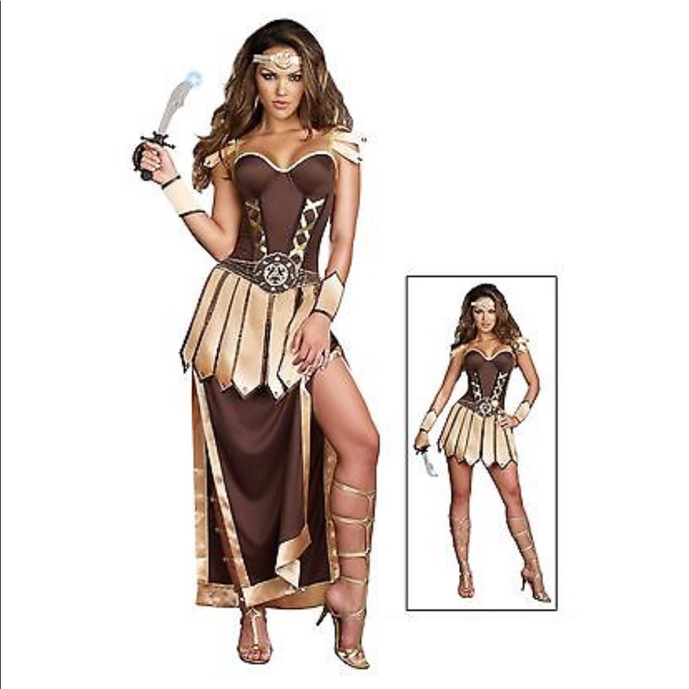 Halloween Costume 🎃👻