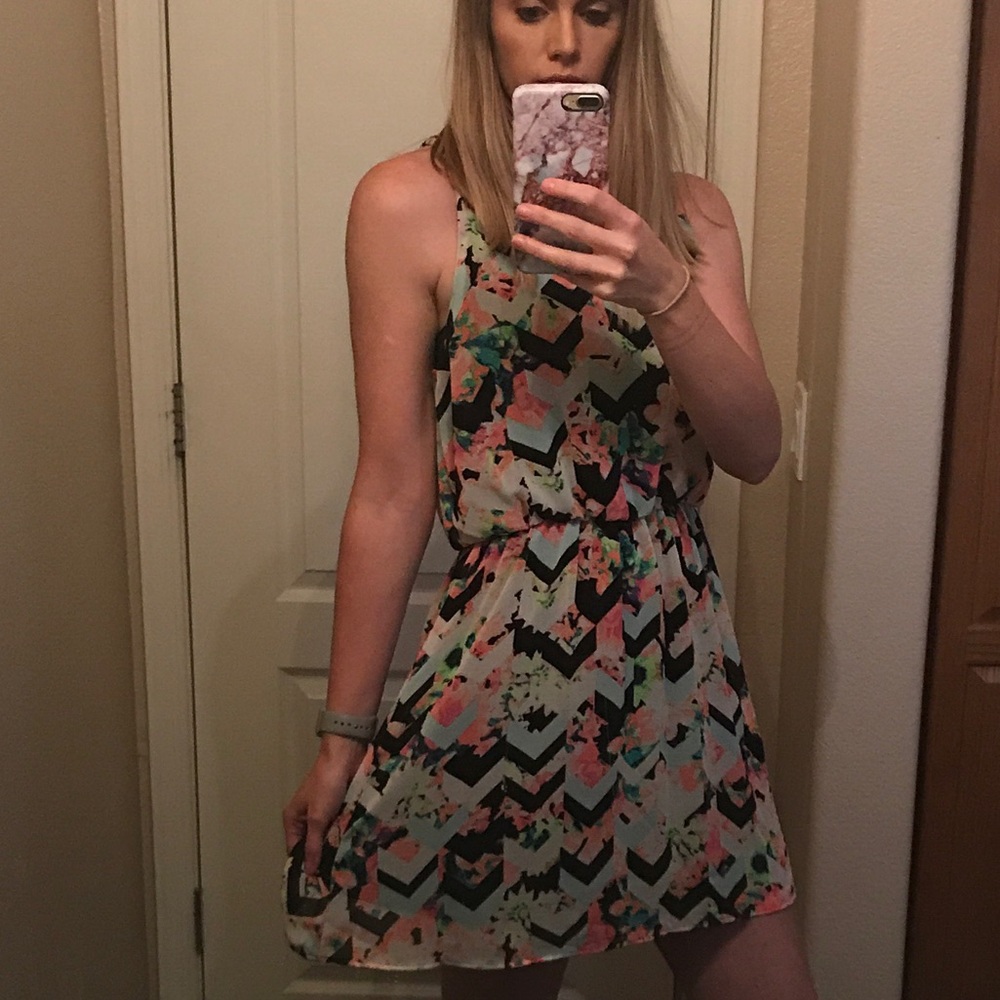 Multicolored neon chevron dress, size M