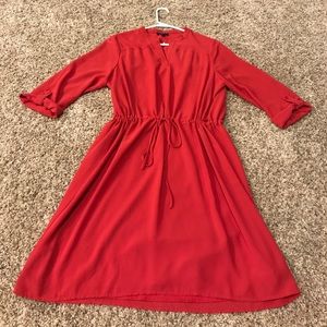 Red, 3/4 sleeve, cinched-waist dress