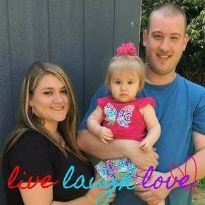 Meet your Posher, Alexandra