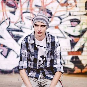 Meet your Posher, Ian