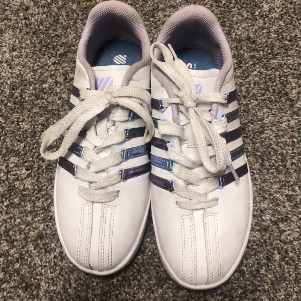 PURPLE AND BLUE KSWISS SNEAKERS