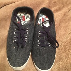Navy sneakers