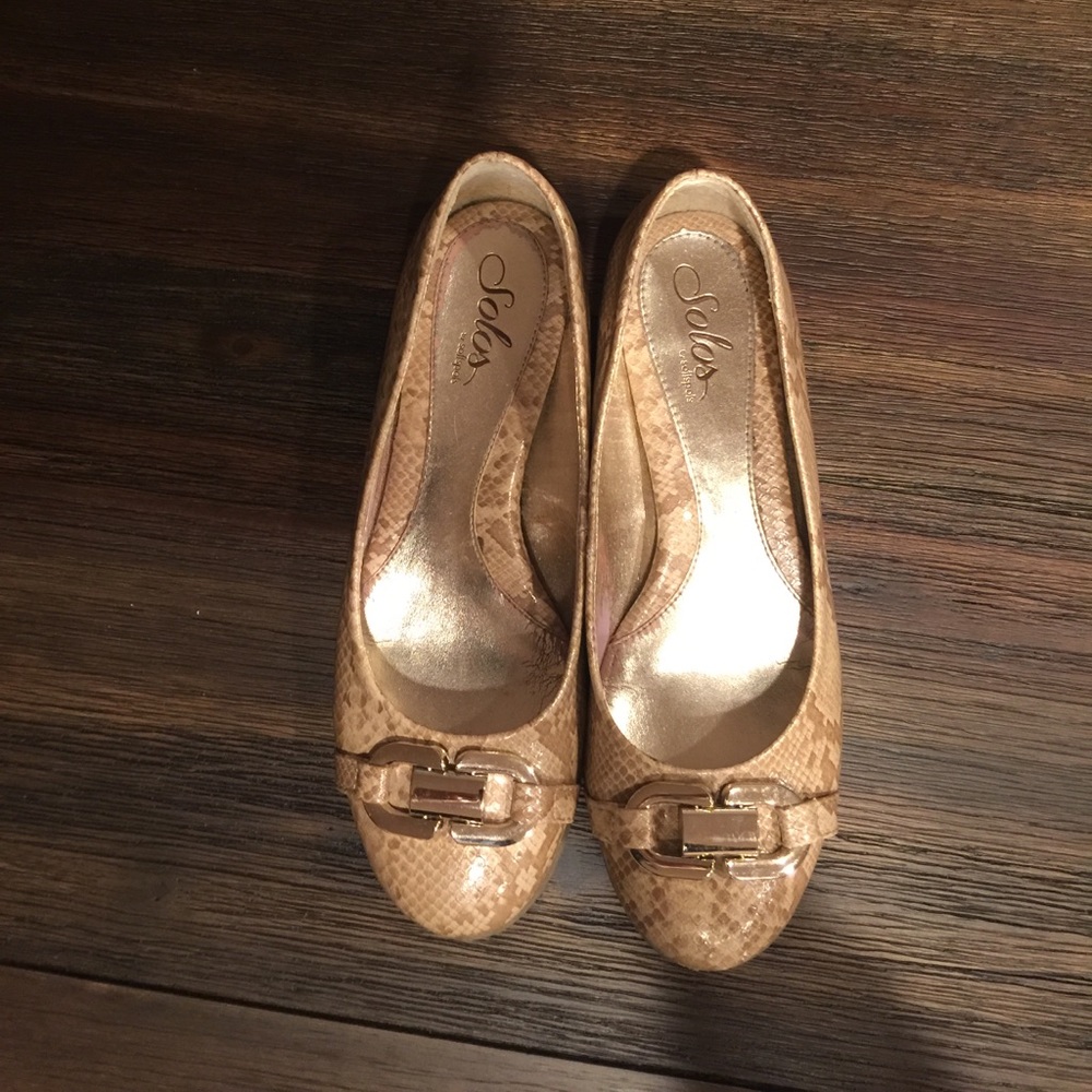 Animal skin gold buckle flats - Picture 2 of 4