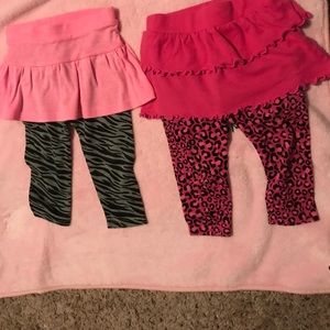 Bundle of 2 animal print skirt & leggings