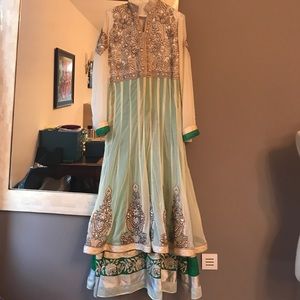 Brand New gorgeous shalwar kamis