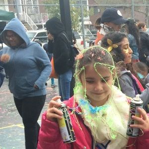 Meet your Posher, Emine