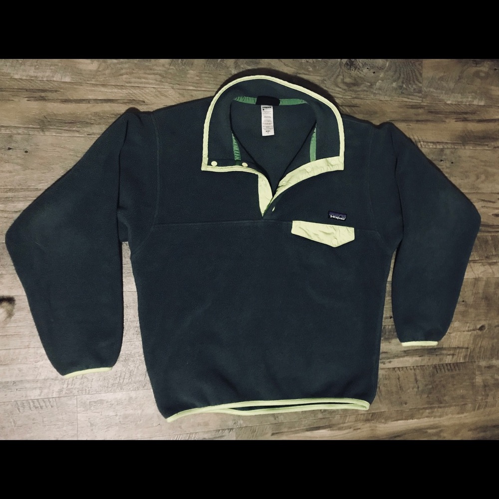 Unique Patagonia Snap T